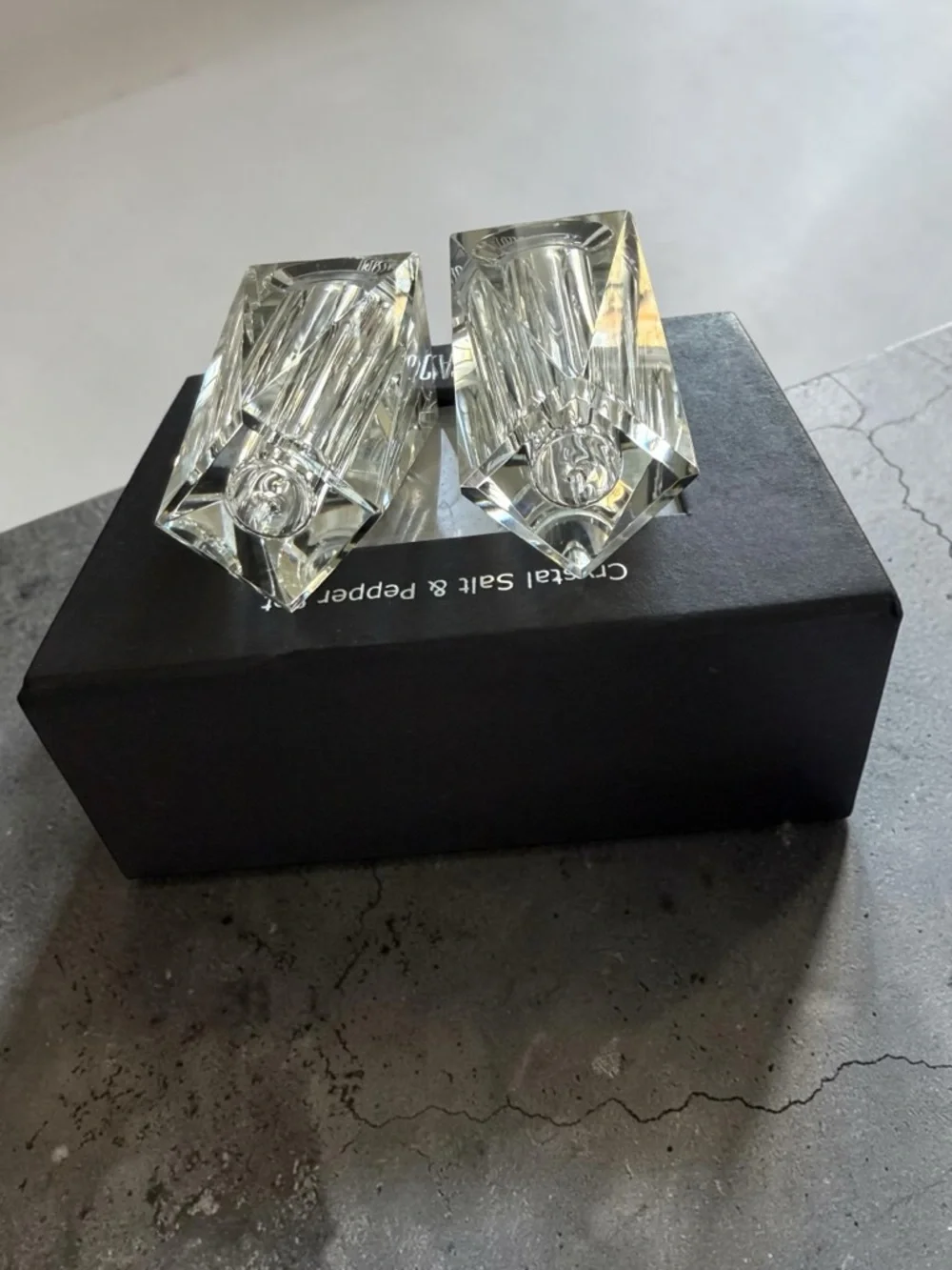 Oleg Cassini Crystal Salt and Pepper Shakers Set Long Facets NIB 126991